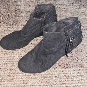 Grey heeled, blowfish shoes